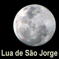 Abre dia 30 de março de 2010 a exposição Lua de São Jorge. Local: Oi Futuro [Flamengo]