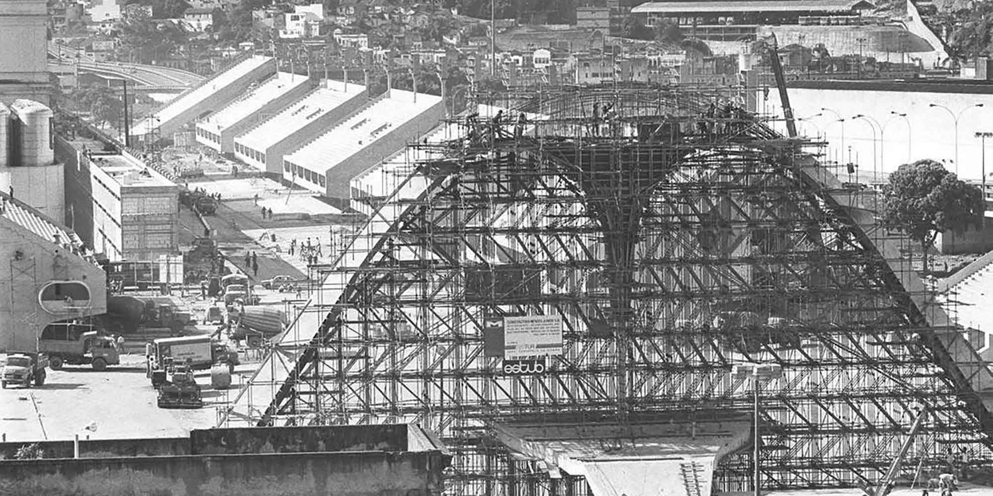Construcao sambodromo