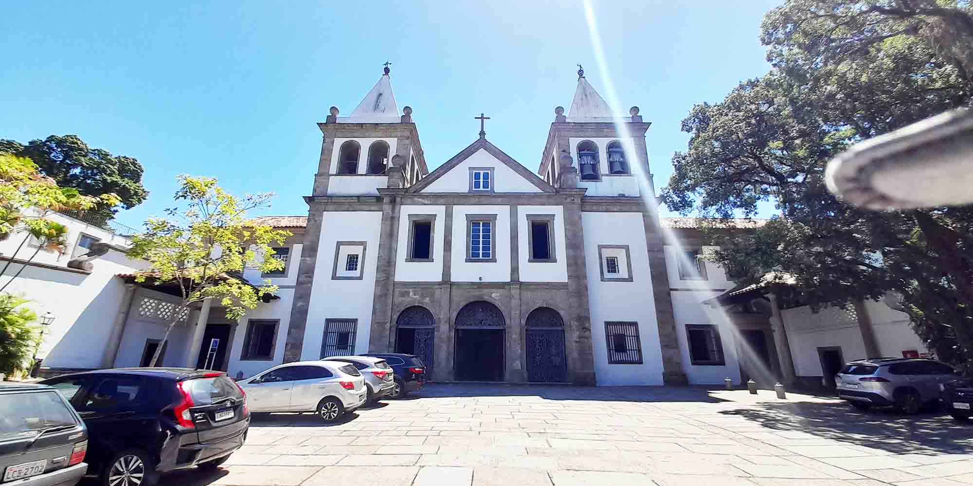 Mosteiro de S&atilde;o Bento